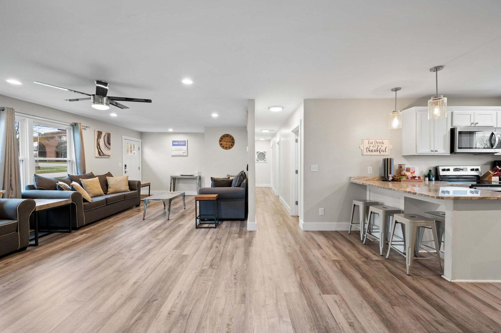 Park Place With Space, 10 Minutes To Ark Dry Ridge Exterior photo
